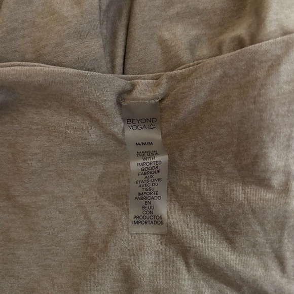 Beyond Yoga Taupe Midi Dress - Picture 4 of 5